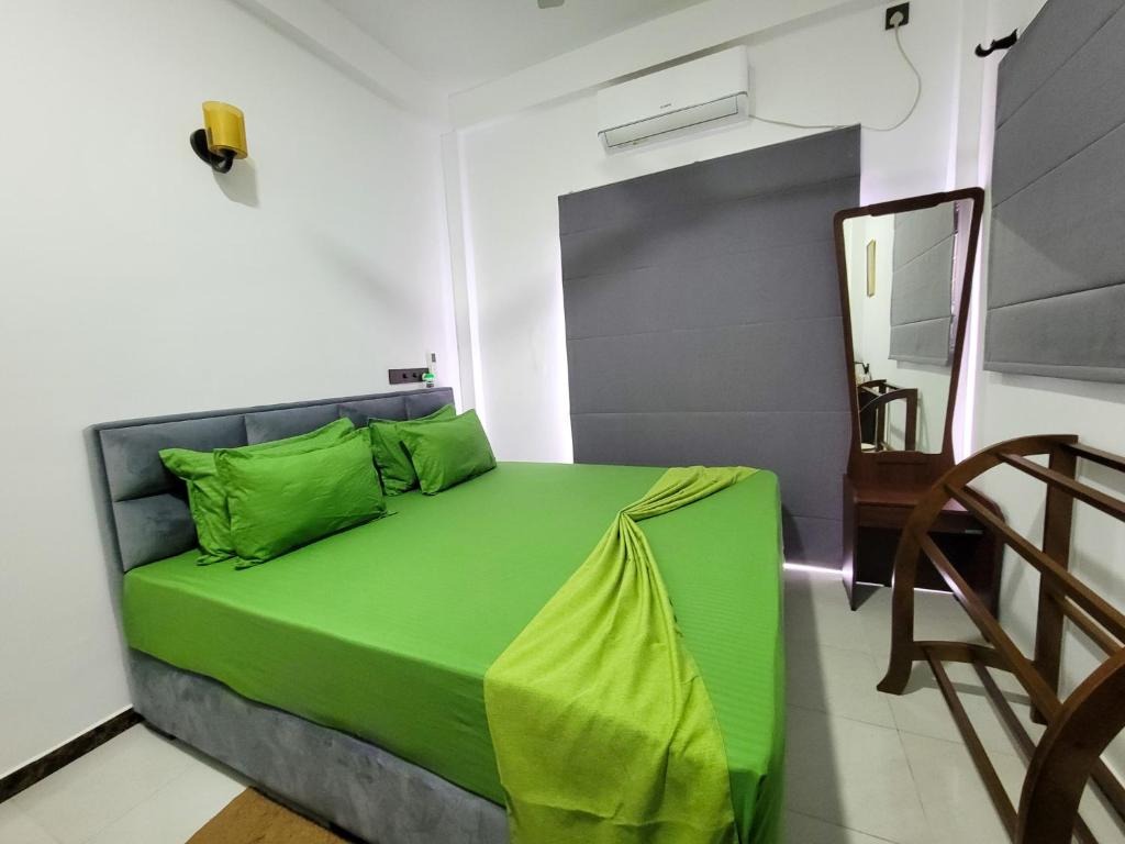 Double Room with Shared Bathroom